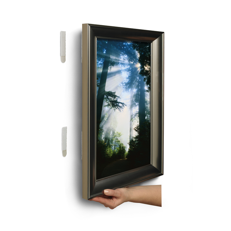 3M Command White Picture Hanging Strips 12 lb 8 pk - Image 4